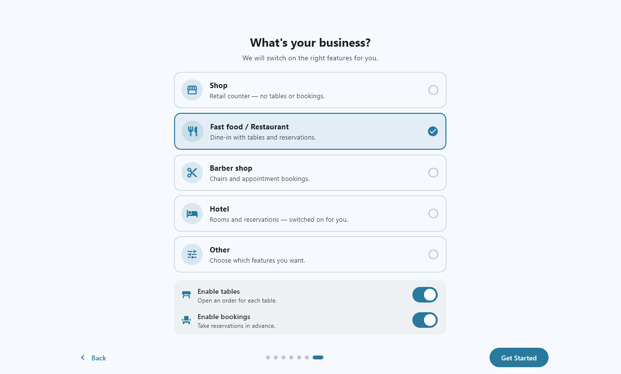 The business type screen, in French: options for restaurant, retail, etc.